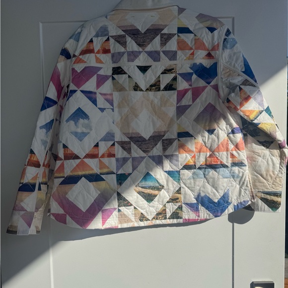 Quilted Sunset Patterned Jacket - Picture 3 of 6